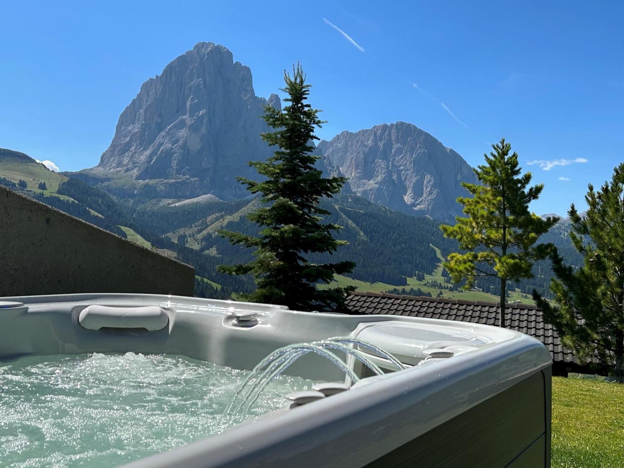 Apartments La Baita Santa Cristina Val Gardena Ngoại thất bức ảnh